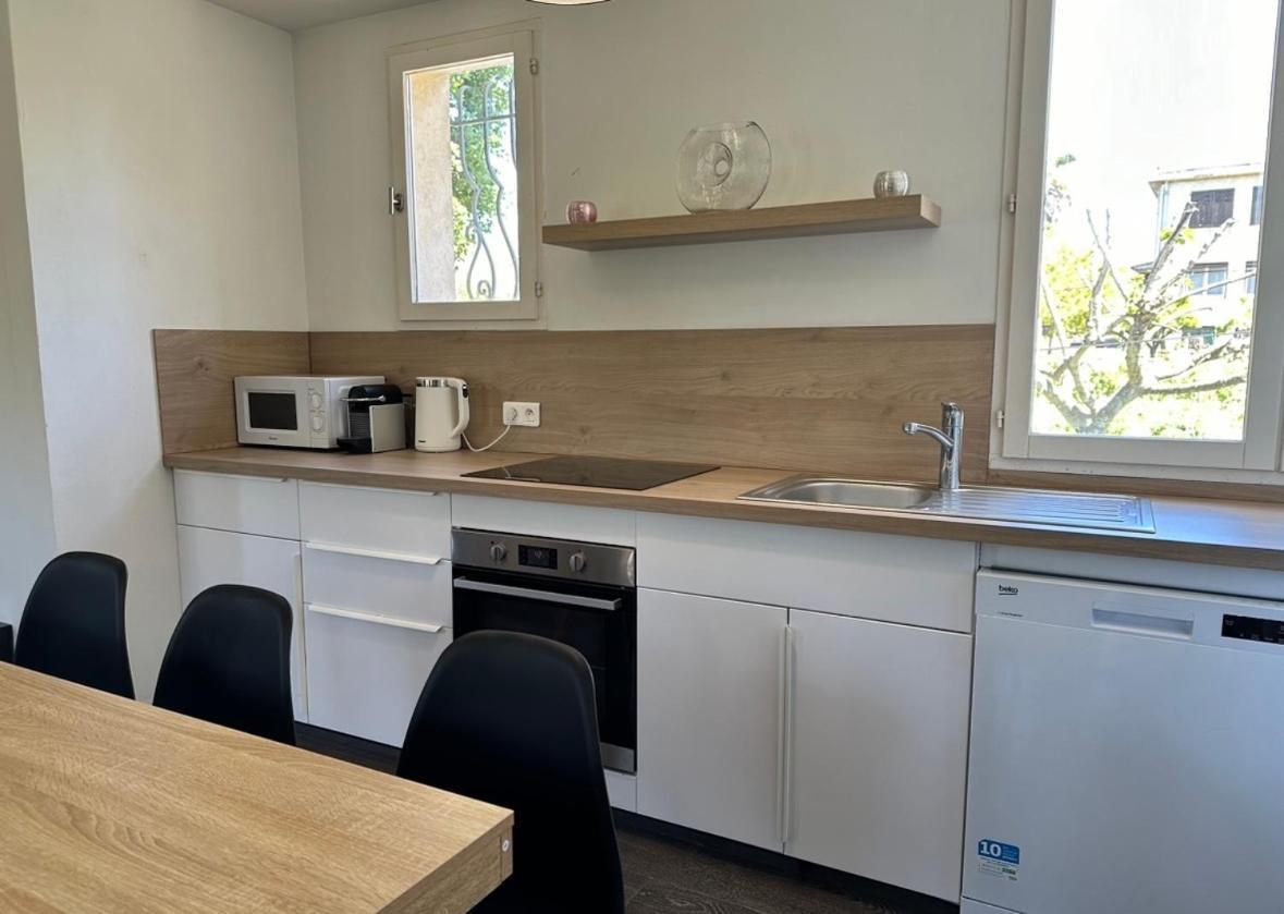 Villa Constance 3 Antibes - Spacieux Logement En Dernier Etage ภายนอก รูปภาพ